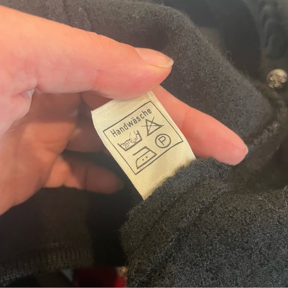 GEIGER TYROL Vintage Black Pure Wool Cropped Jacket Made in Austria - Picture 10 of 10